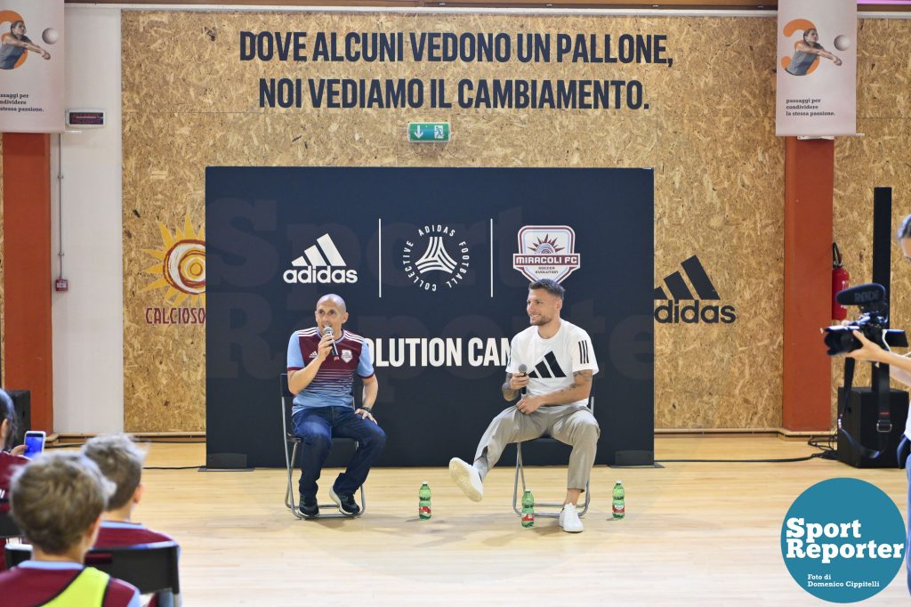 Ciro Immobile visiting the Calciosociale Centre in Corviale