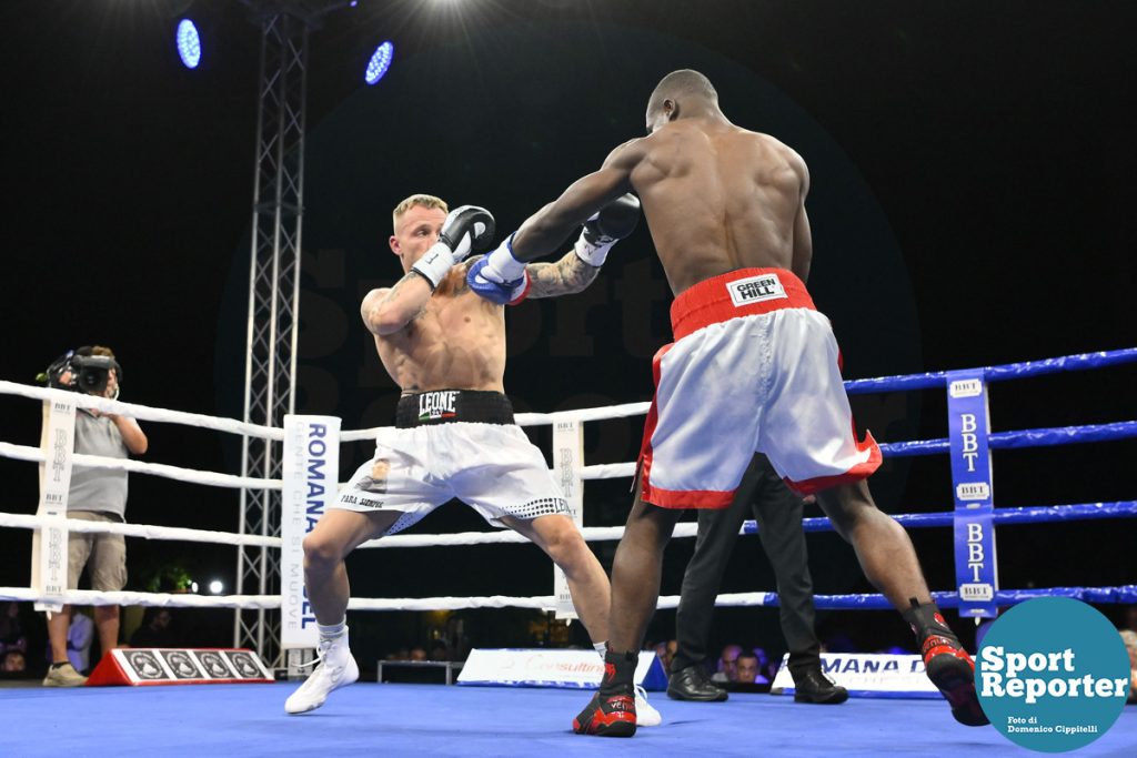 Italian Super Lightweight Title Charly Metonyekpon (ITA) vs Jacopo Fazzino (ITA)