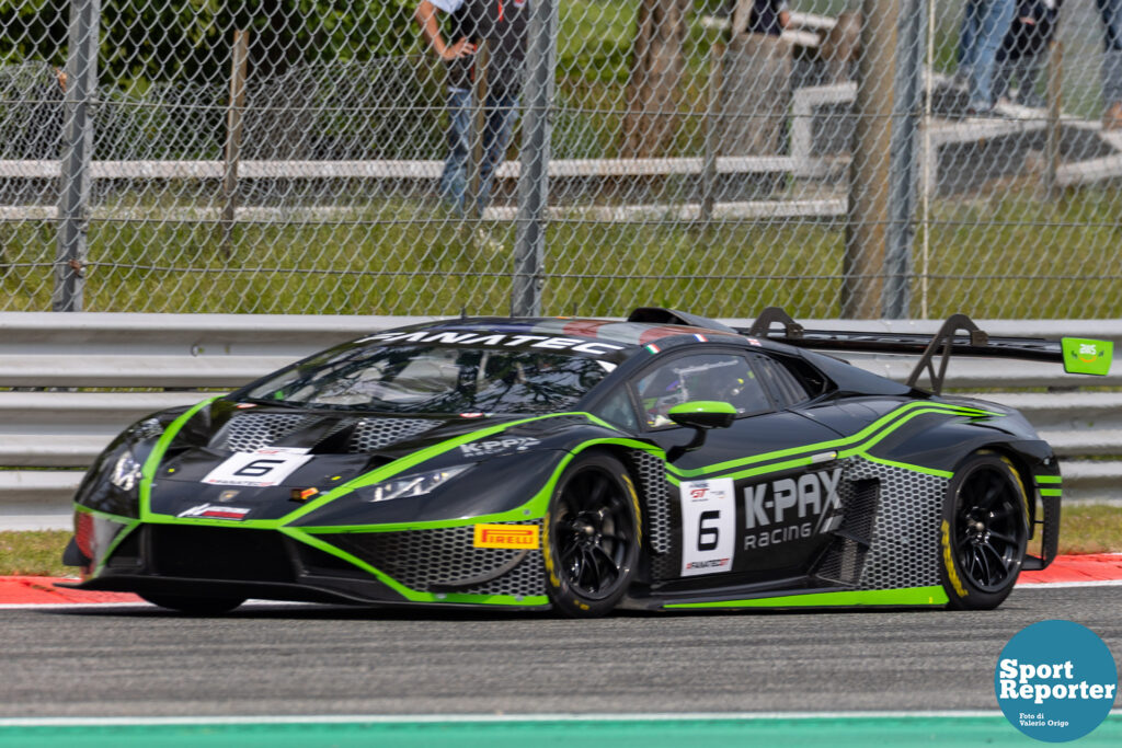 #6 K-Pax Racing (Lamborghini Huracan GT3 EVO2) Marco Mapelli, Franck Perera, Sandy Mitchell 004