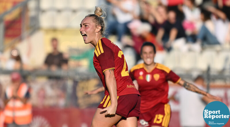 La Roma ribalta il Milan 4-2 ed è prima punteggio pieno La Roma ribalta il Milan 4-2 ed è prima punteggio pieno